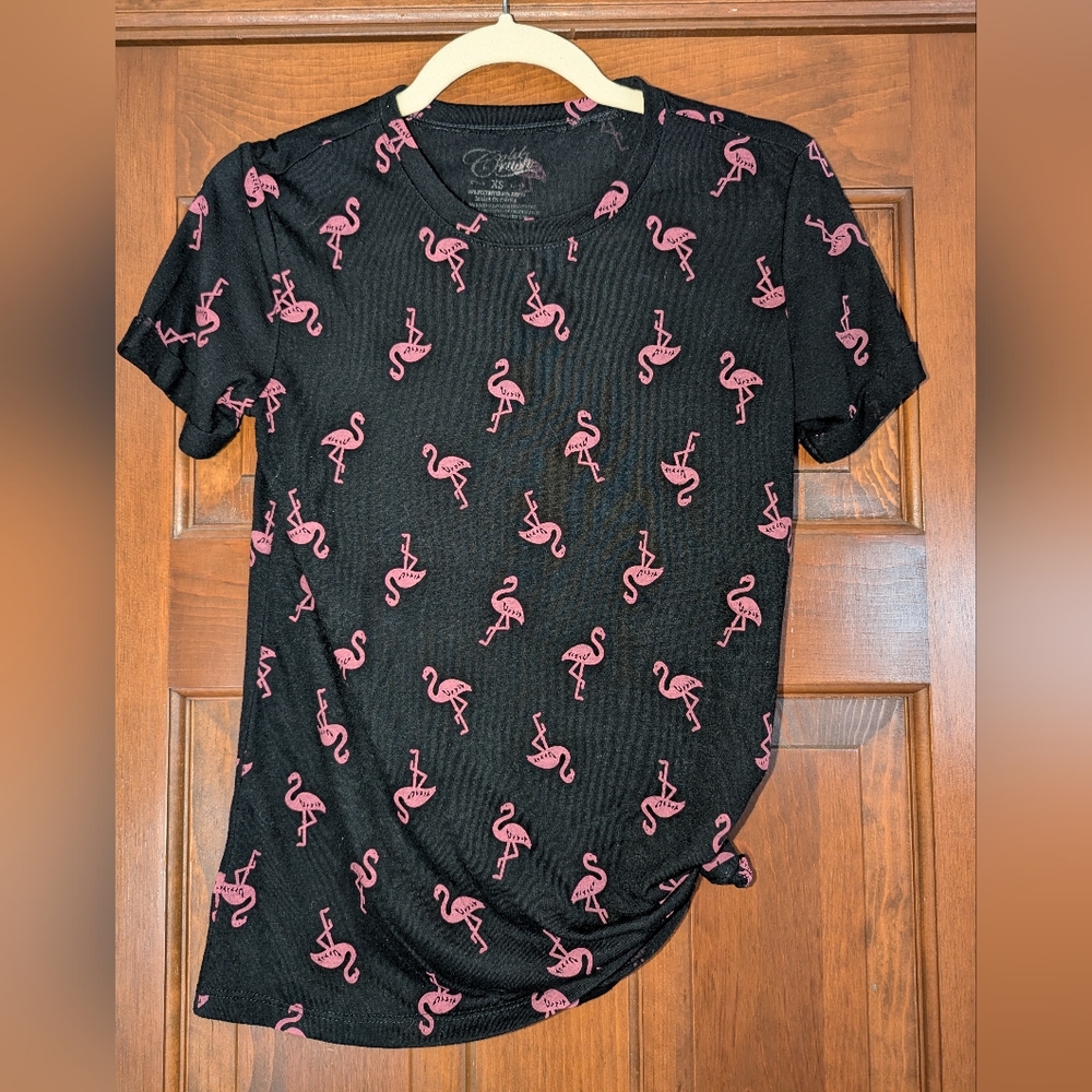 Cold Crush tee - flamingo pattern - men's XS - Black & pink - cuffed sleeves